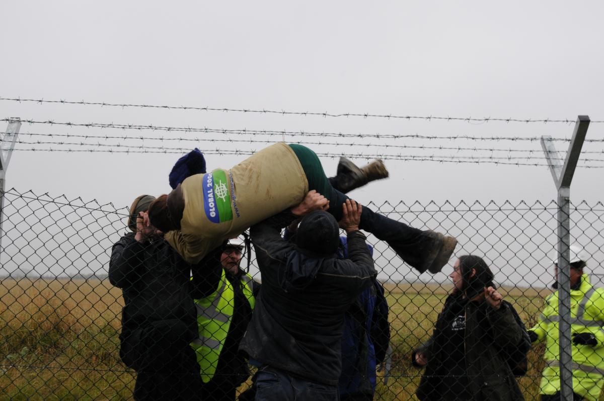 Protest rund um Atomkraftwerk Hinkley Point C