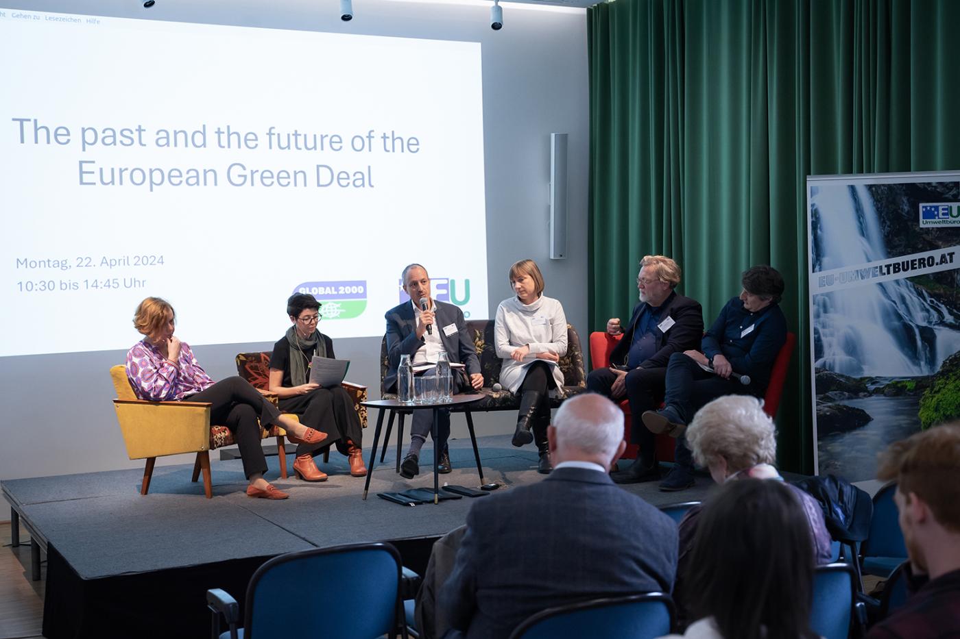 Podiumsdiskussion bei dem Event "The past and the future of the European Green Deal"