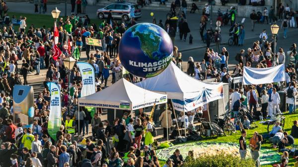 Der GLOBAL 2000-Block am Klimastreik